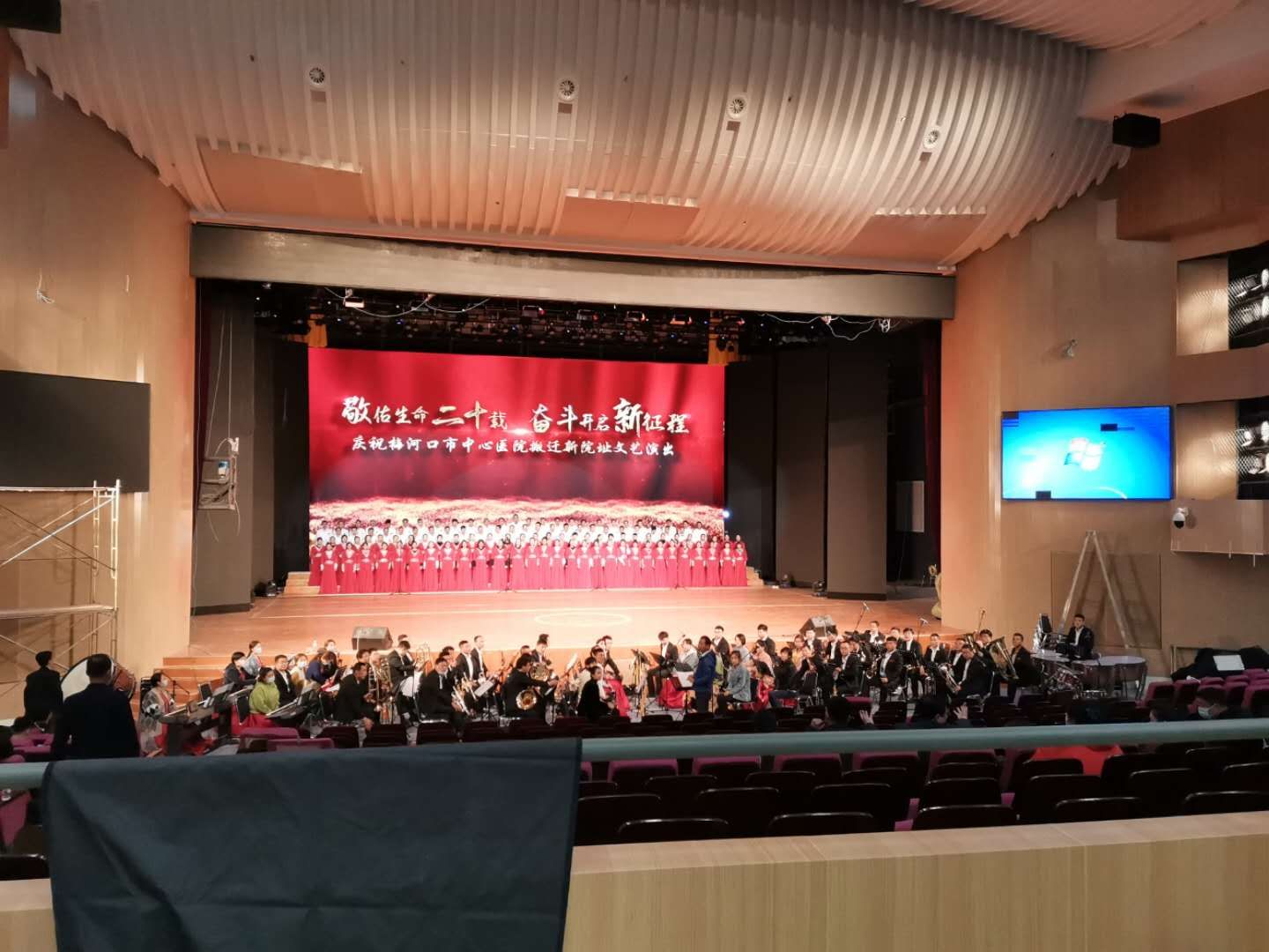 升降臺階5